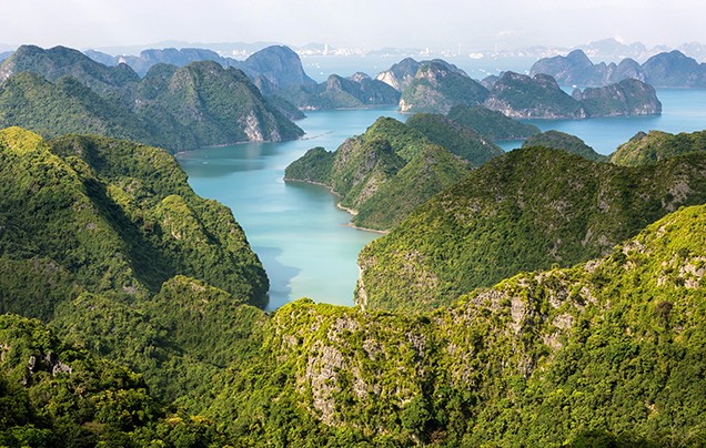 DAYS 7-8: Cruise Halong Bay