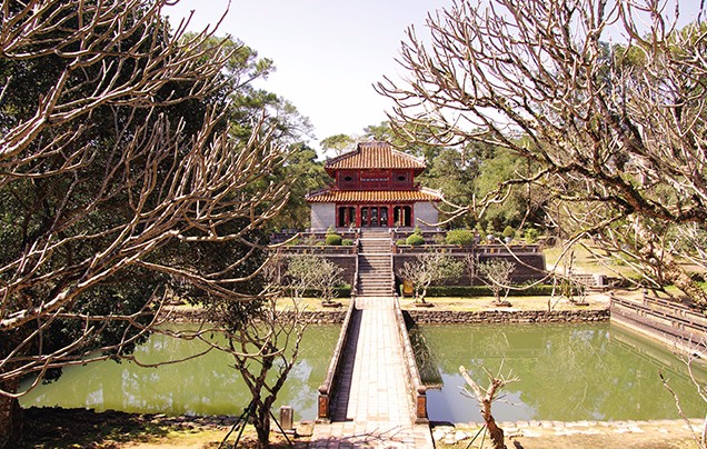 Day 11: See The Royal Tomb