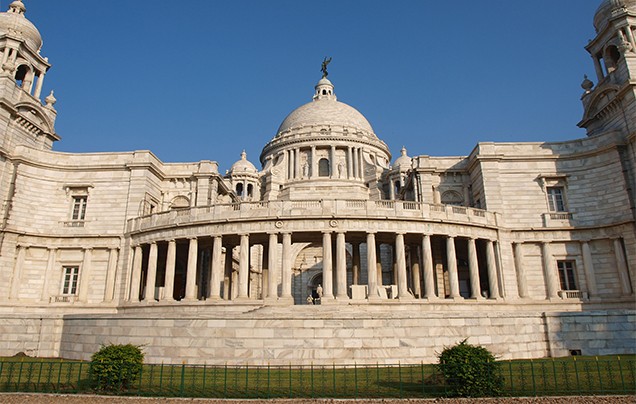 DAY 1: Arrive Kolkata