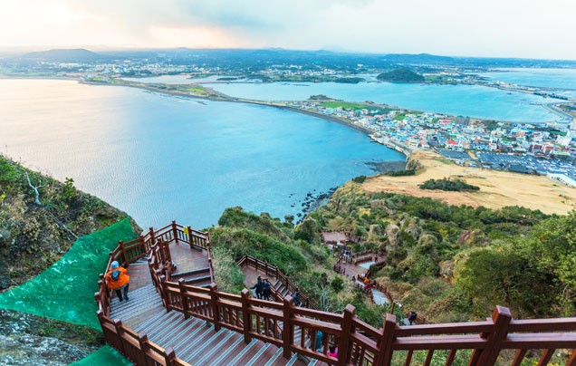 DAY 1: ARRIVE JEJU ISLAND