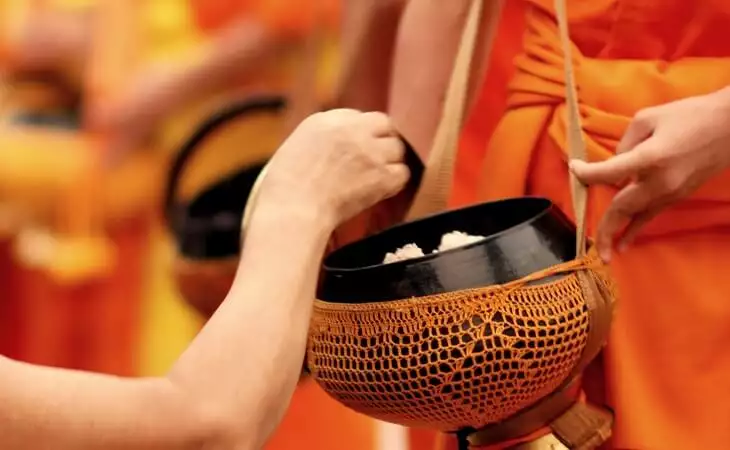 Takbat Dawn Ceremony