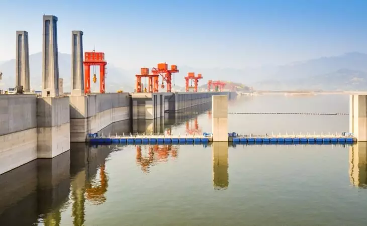 Marvel at the Three Gorges