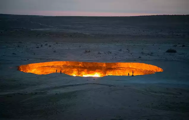 DAY 24: Darvaza Gas Crater