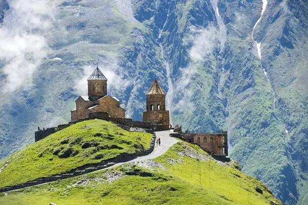 DAY 20: Kazbegi
