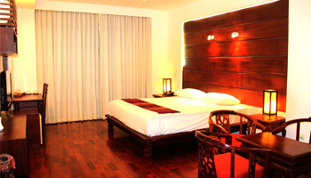 Chitchareune Muang Luang Hotel