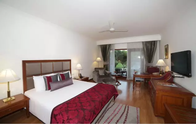 Jaypee Palace Hotel 