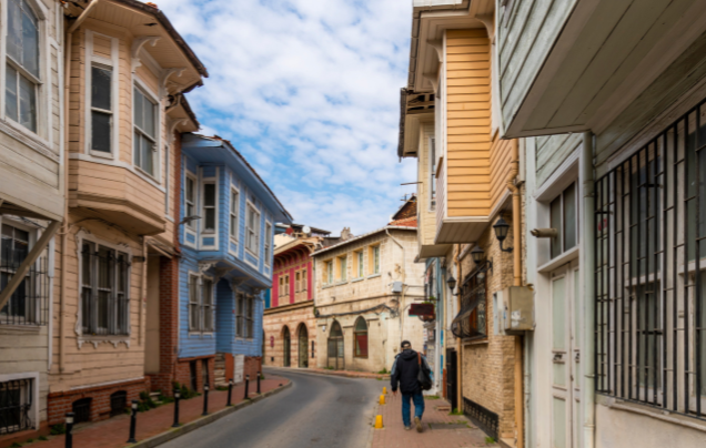 Day 15:  Drive to Istanbul