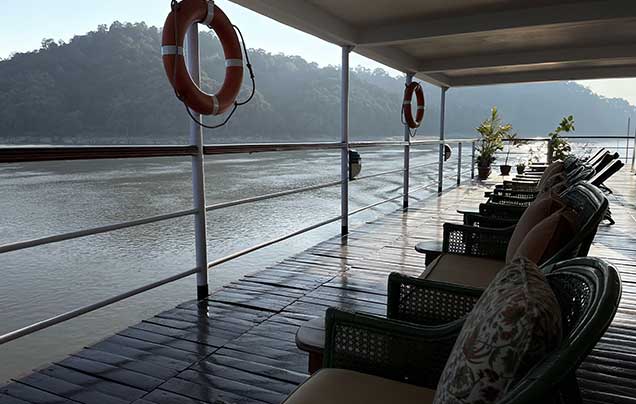 Day 13: New Year's Eve - Day of Cruising