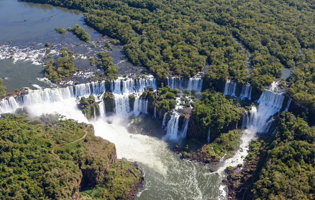 Day 5: Travel to Iguazu