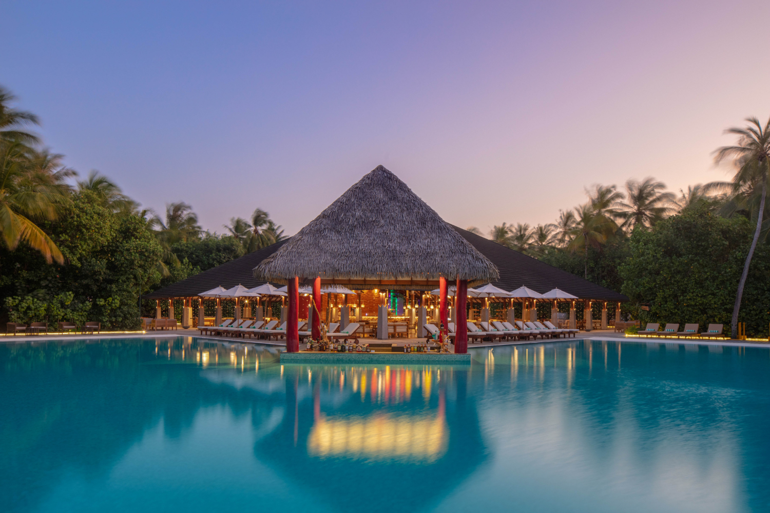Pool Bar