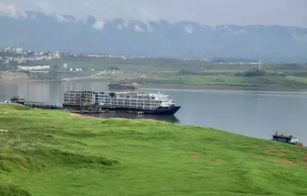 Day 3: Travel to the Yangtze